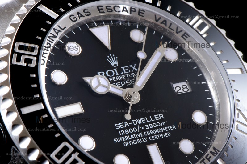 Rolex Sea Dweller Series SS/SS Cer Blk ARF Automatic m126660-0001