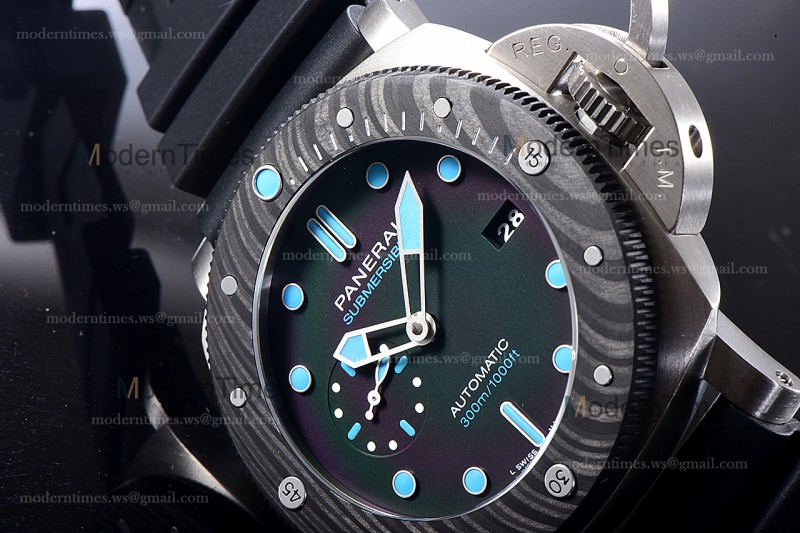 Panerai Submersible Series CF TI/RU Blk/Blk VSF P.9010 Automatic PAM00799