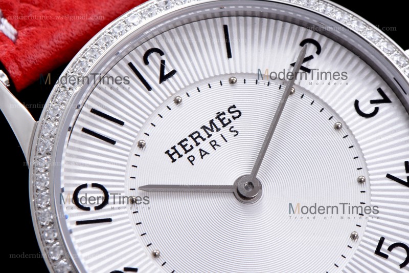 Hermes Slim D Series SS/LE BVF Wht/Red Diams Quartz 