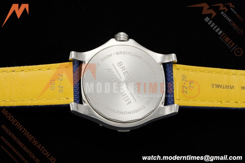 Breitling - Avenger Automatic 43mm SS/NY Blue/Stk TF V2 A2824