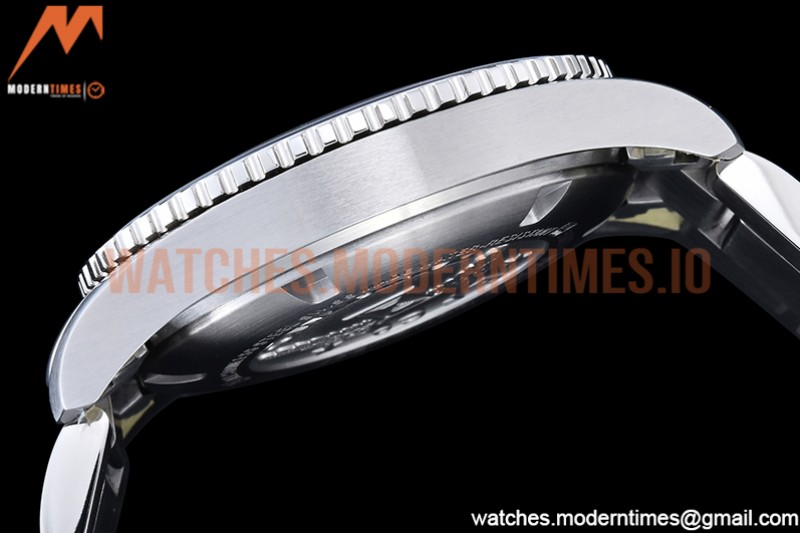 Longines - HydroConquest Mens 43mm SS/SS Black XF A2892