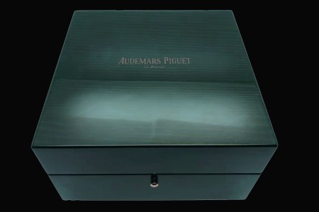 Audemars Piguet - Green Wooden Box Set 1:1 Version With Booklet and Card