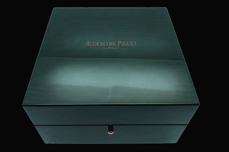 Audemars Piguet - Green Wooden Box Set 1:1 Version With Booklet and Card
