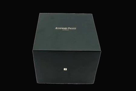 Audemars Piguet - Black Wooden Box Set 1:1 Version With Booklet and Card