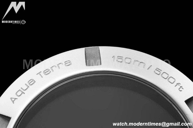 Omega - Seamaster Aqua Terra 150m 41.5mm SS/SS White Waved VSF A8500