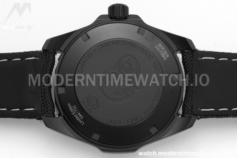 Tag Heuer - Aquaracer Caliber 5 41mm PVD/NY Carbon Black/Gold TARF SW200