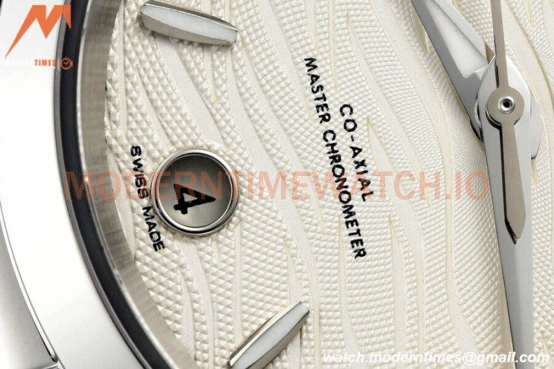 Omega - Seamaster Aqua Terra 150m 34mm Ladies SS/SS White VSF A8800