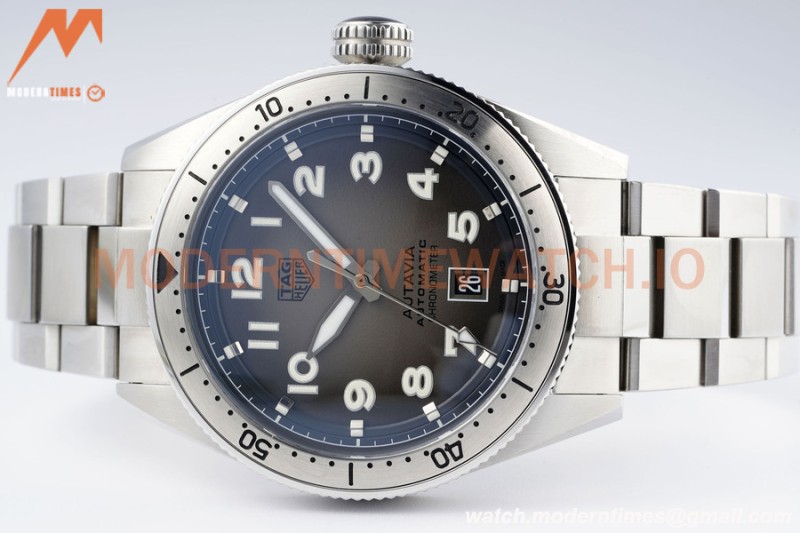 Tag Heuer - Autavia 42mm Automatic SS/SS Grey TARF SW200