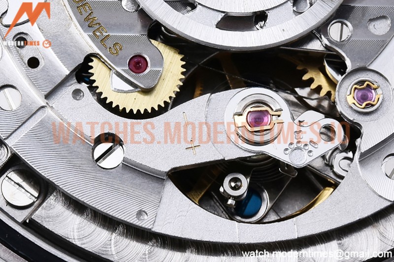 Breitling - Avenger B01 Chrono 45mm SS/SS Grey/Num BLS A7750
