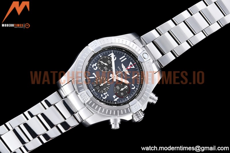 Breitling - Avenger B01 Chrono 45mm SS/SS Grey/Num BLS A7750