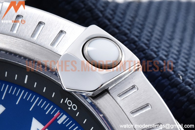 Breitling - Avenger B01 Chrono 45mm SS/LE Blue/Num BLS A7750