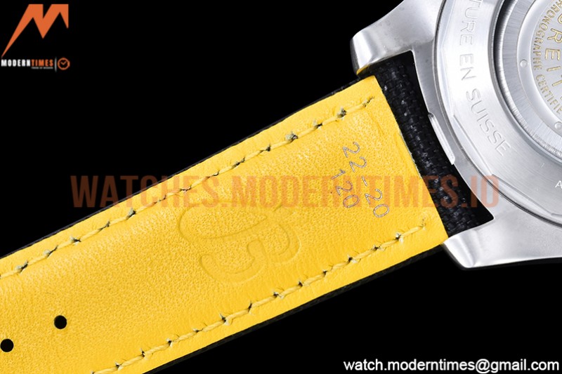 Breitling - Avenger B01 Chrono 45mm RG/SS/LE Grey/Num BLS A7750
