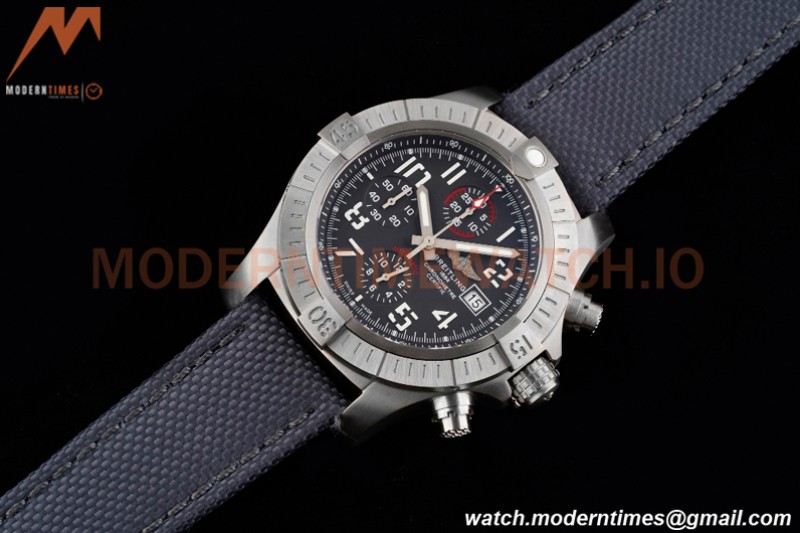 Breitling - Avenger Bandit Chronograph 45mm TI/NY Grey/Num TF A7750
