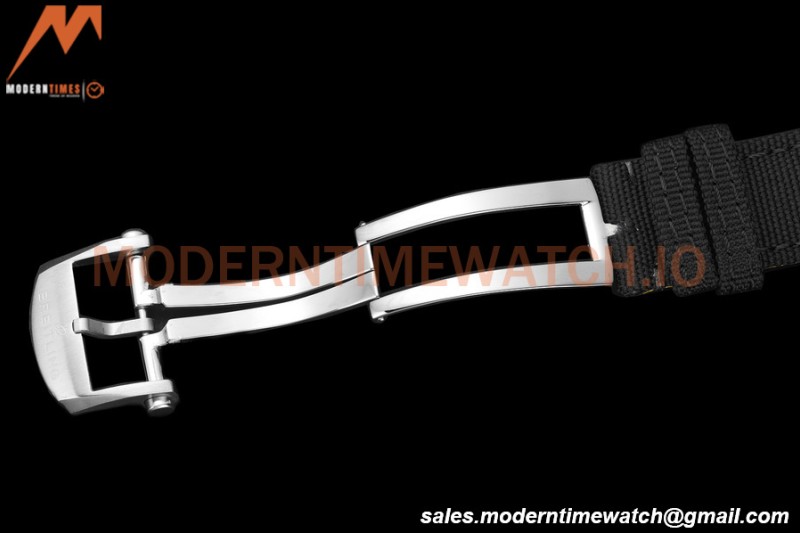 Breitling - Avenger Automatic 42mm SS/NY Black/Stk BLSF A2824
