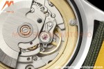 Breitling - Avenger Automatic 42mm SS/NY Green/Stk BLSF A2824