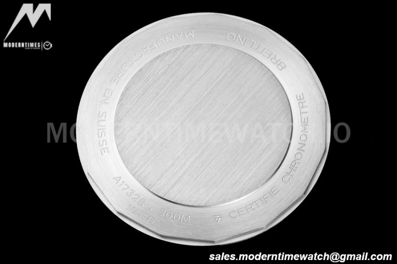 Breitling - Avenger Automatic 42mm SS/NY Green/Stk BLSF A2824