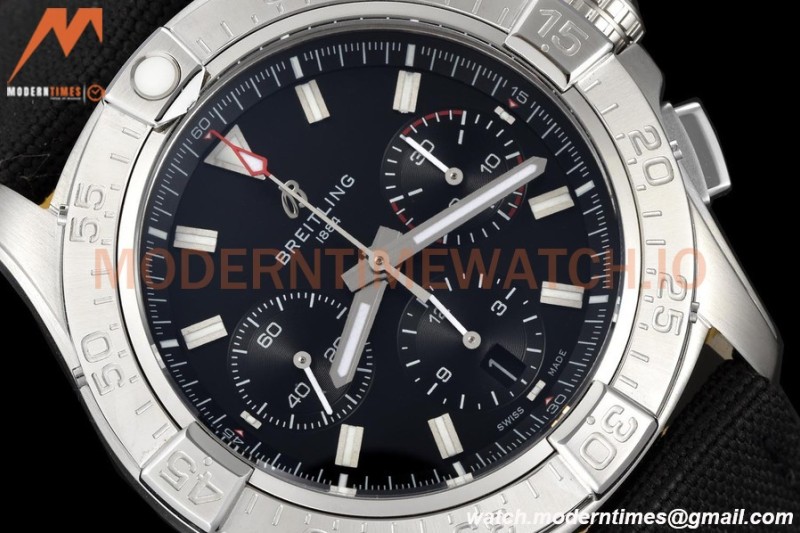 Breitling - Avenger B01 Chrono 44mm SS/NY Blk/Stk BLSF A7750 MOD