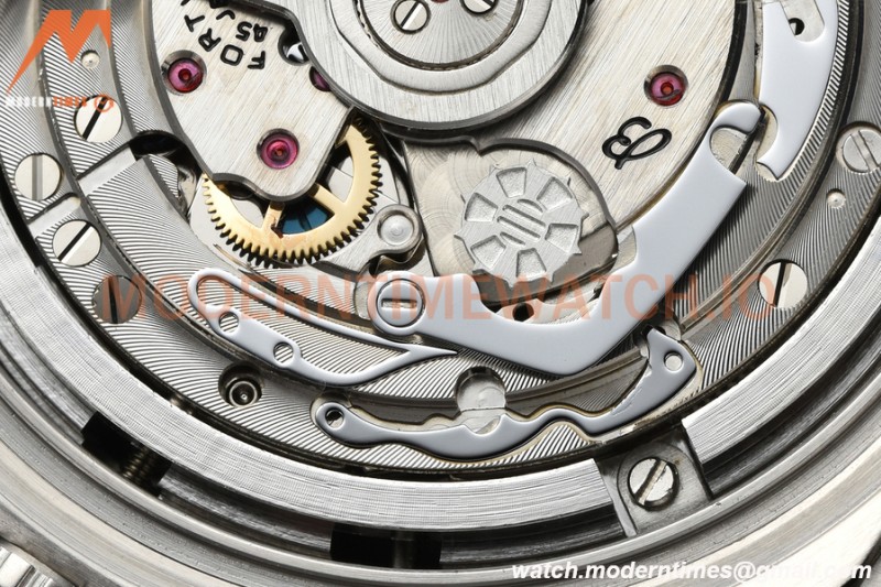 Breitling - Avenger B01 Chrono 44mm SS/SS Grn/Stk BLSF A7750 MOD