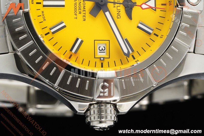Breitling - Avenger Automatic 43mm SS/SS Yelw/Stk TF V2 A2824