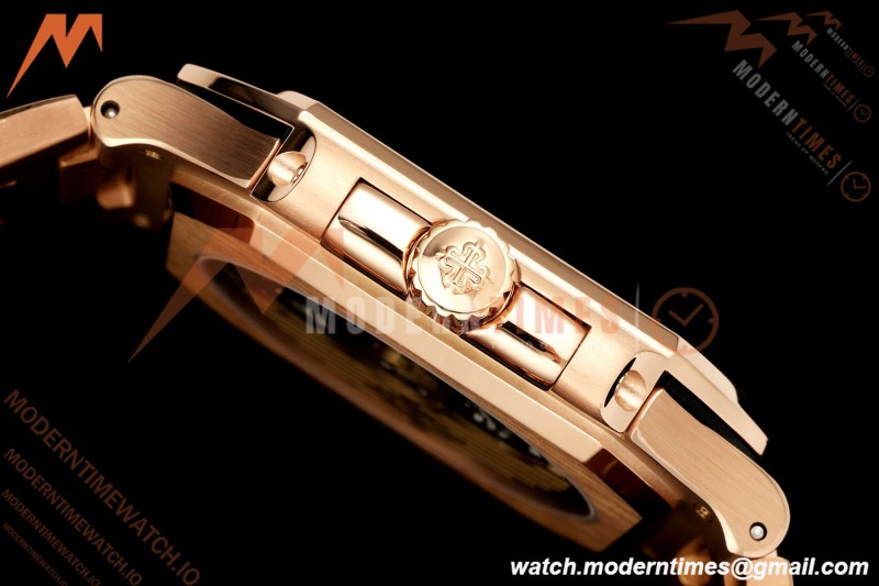 Patek Philippe - Cubitus 5821 45mm RG/RG Silver Stick Dial GRF A330
