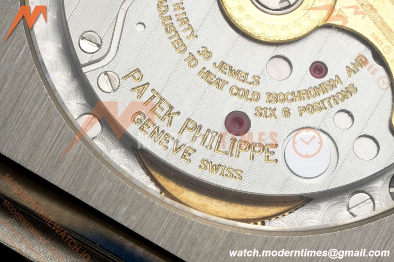 Patek Philippe - Cubitus 5821 45mm SS/SS Blue Dial PPF A330