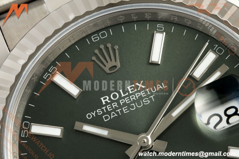 Rolex - Datejust 126334 41mm Oys Flt 904L SS/SS Grn/Stk SCF VR3235