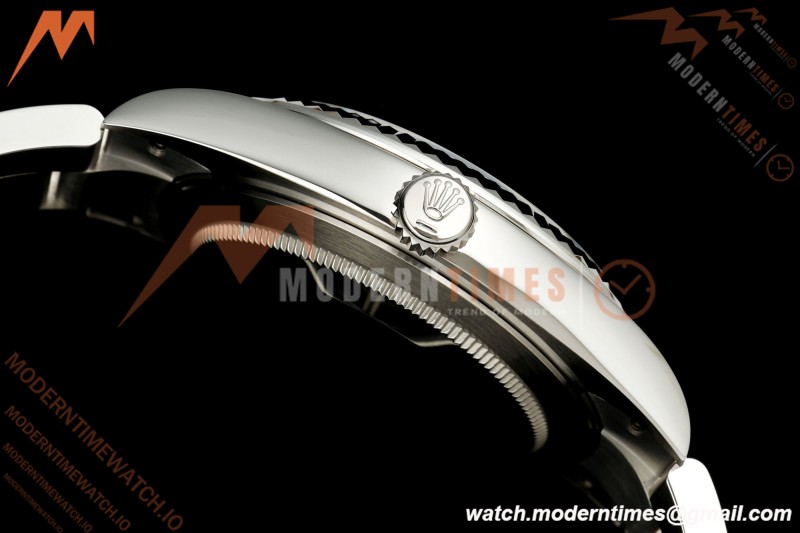 Rolex - Datejust 126334 41mm Oys Flt 904L SS/SS Ombre Green/Stk EWEF DD3235