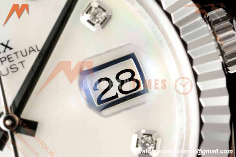 Rolex - Datejust 126334 41mm Oys Flt 904L SS/SS Wht/Dia SEEK VR3235