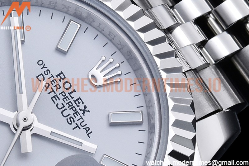 Rolex - DJ Ladies 28mm Jub Flt 904L SS/SS White/Stk GMF A2671