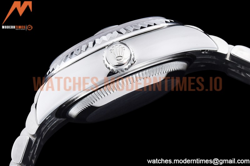 Rolex - DJ Ladies 28mm Jub Flt 904L SS/SS Silv/SDia GMF A2671