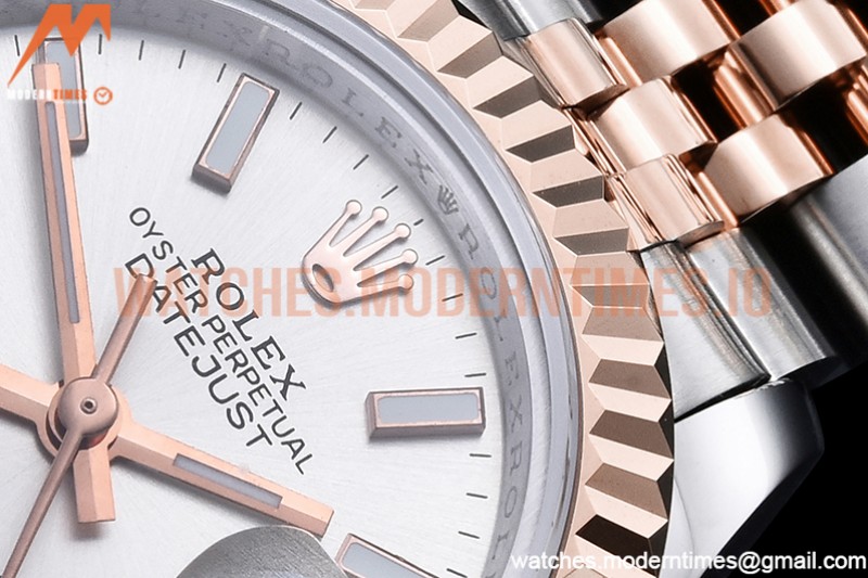 Rolex - DJ Ladies 28mm Jub Flt 904L RG/SS Silv/Stk GMF A2671
