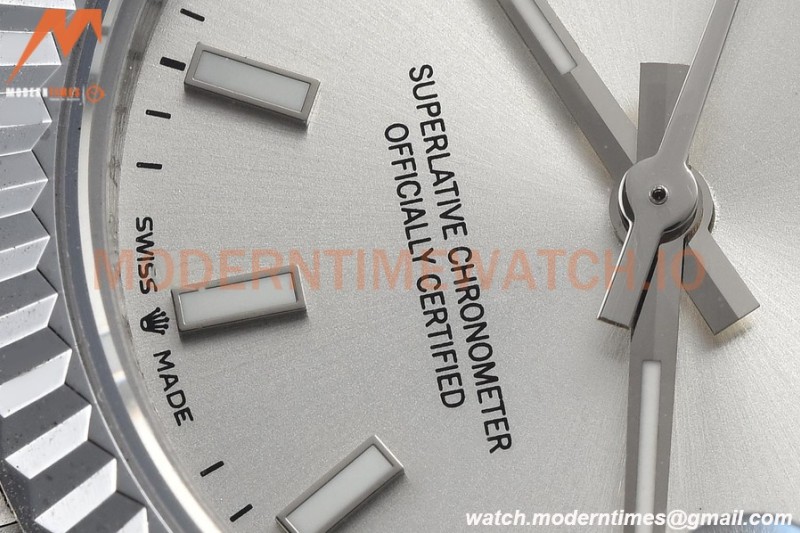 Rolex - Datejust Ladies 278274 31mm Jub Flt SS/SS Silv/Stk GDF MY8215