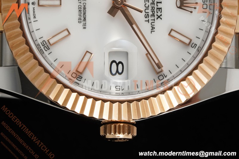 Rolex - Datejust 126331 41mm 904L Gain Weight Jub Flt RG/SS Wht/Stk ARF SH3235