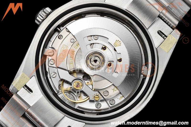 Rolex - Datejust 126334 41mm Oys Flt 904L SS/SS F-Grn/Stk VSF VS3235