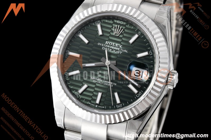 Rolex - Datejust 126334 41mm Oys Flt 904L SS/SS F-Grn/Stk VSF VS3235