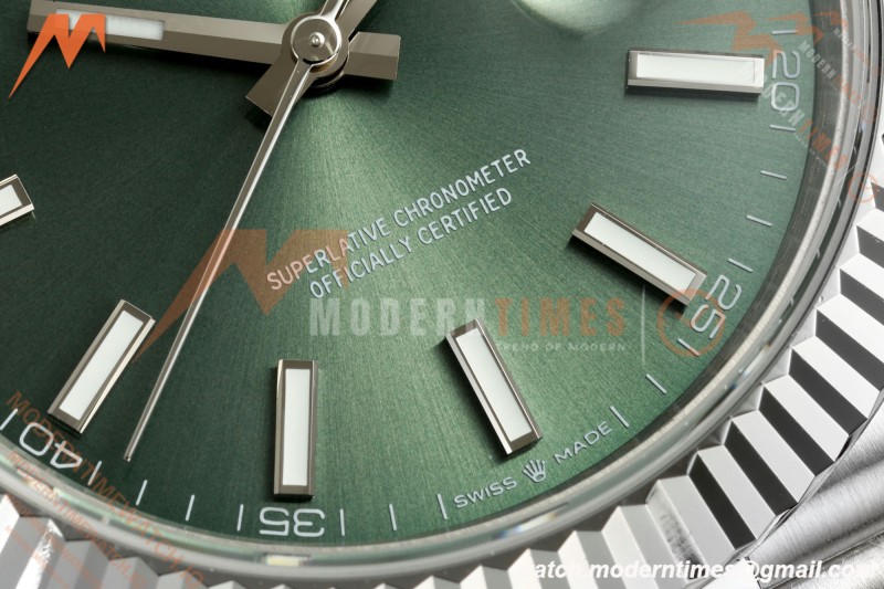 Rolex - Datejust 126334 41mm Gain Weight Jub Flt 904L SS/SS Grn/Stk QF SH3235