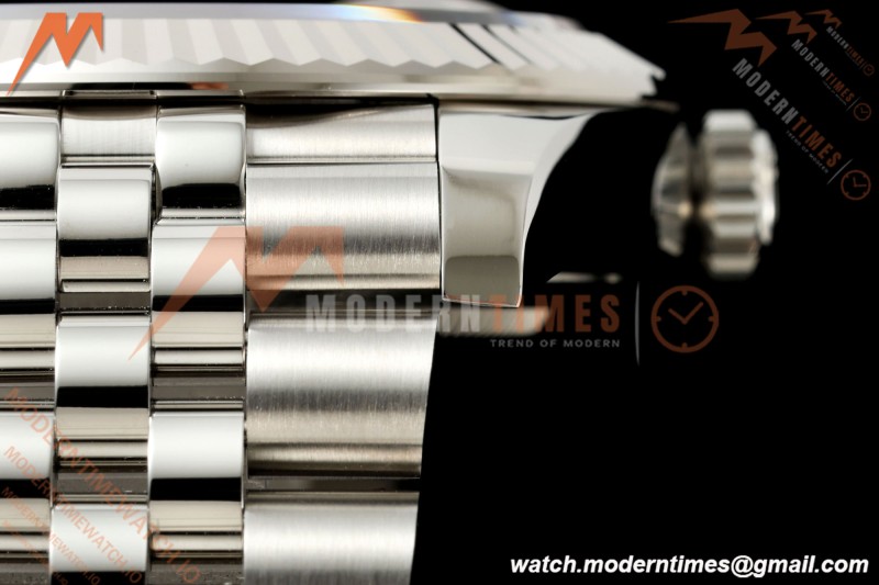 Rolex - Datejust 126334 41mm Jub Flt 904L SS/SS Grn/Stk SEEK SH3235