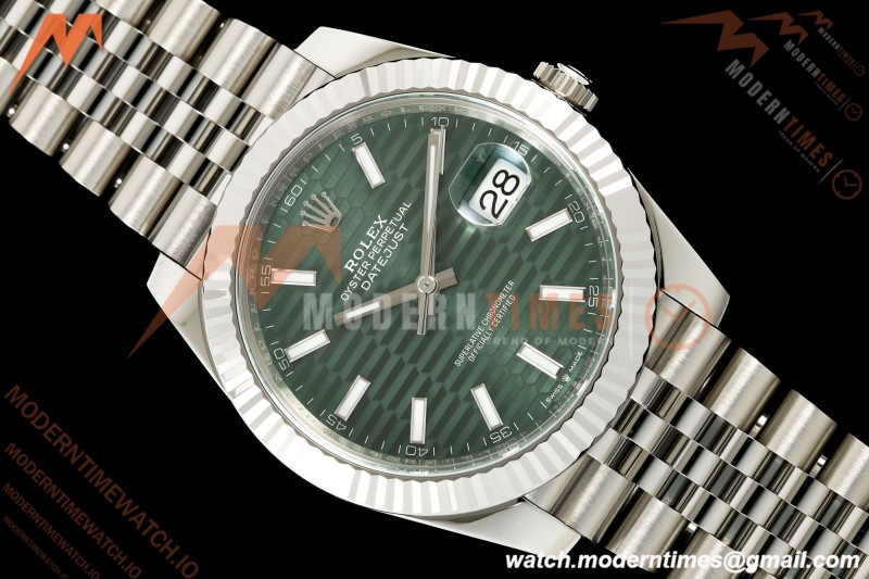 Rolex - Datejust 126334 41mm Jub Flt 904L SS/SS F-Grn/Stk VF DD3235