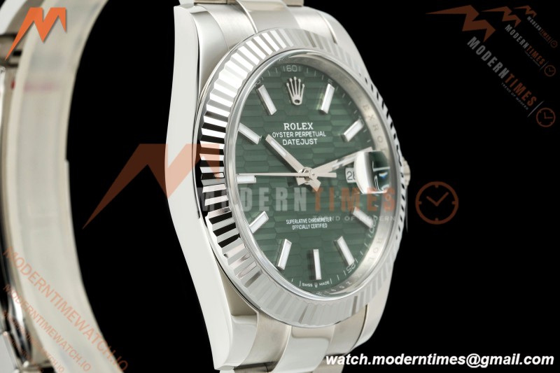 Rolex - Datejust 126334 41mm Oys Flt 904L SS/SS F-Grn/Stk VF DD3235