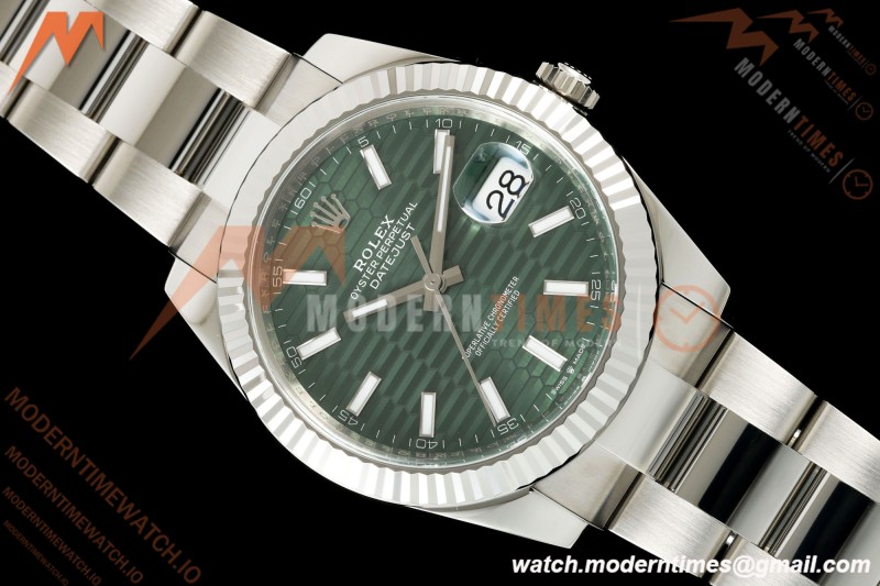 Rolex - Datejust 126334 41mm Oys Flt 904L SS/SS F-Grn/Stk VF DD3235
