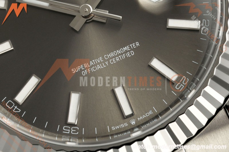 Rolex - Datejust 126334 41mm Oys Flt 904L SS/SS Grey VF DD3235