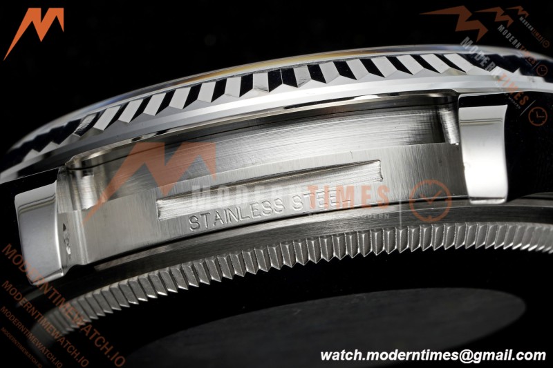 Rolex - Datejust 126234 36mm Jub Flt 904L SS/SS Grn/Stk Clean Plus DD3235
