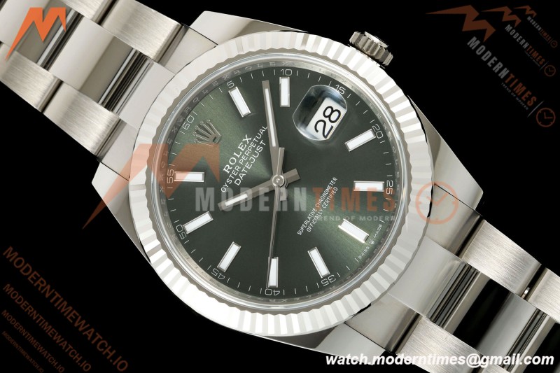 Rolex - Datejust 126334 41mm Oys Flt 904L SS/SS Grn/Stk ARF DD3235