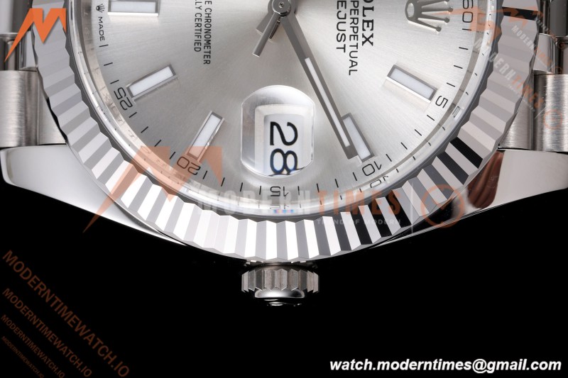 Rolex - Datejust 126334 41mm Jub Flt 904L SS/SS Silv/Stk VF DD3235