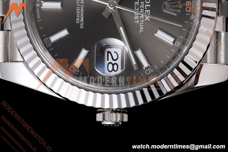 Rolex - Datejust 126334 41mm Jub Flt 904L SS/SS Grey/Stk VF DD3235