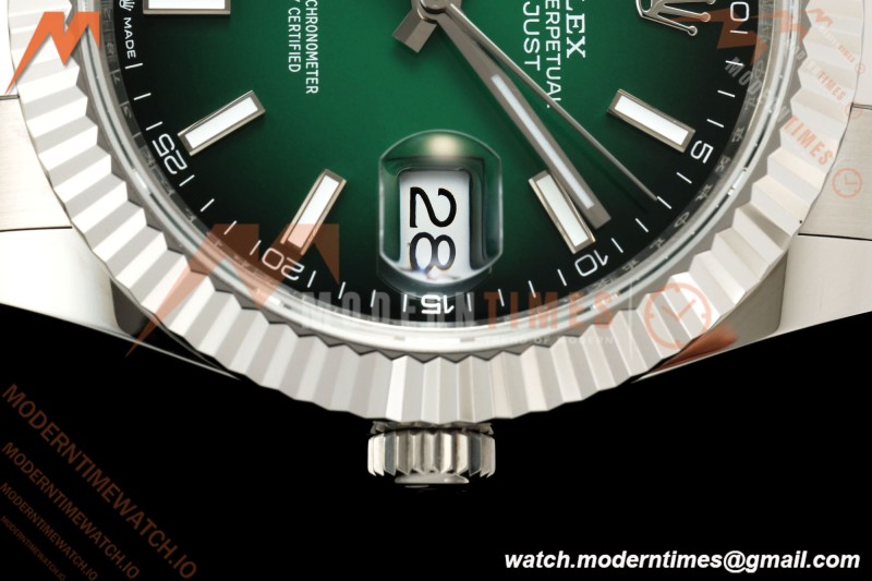 Rolex - Datejust 126334 41mm Oys Flt 904L SS/SS Ombre Green/Stk QF JH3235 Free Sprung