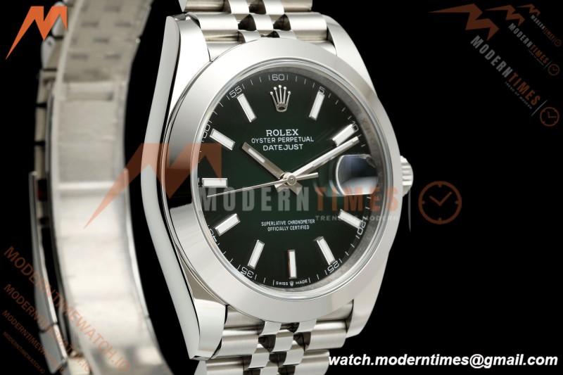 Rolex - Datejust 126300 41mm 904L  Jub Smt SS/SS Ombre Green/Stk ARF DD3235