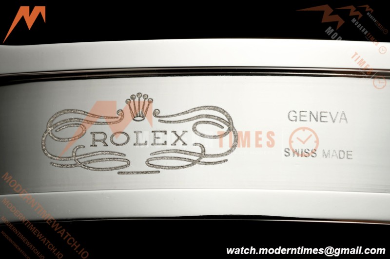 Rolex - Datejust 126300 41mm 904L  Oys Smt SS/SS Ombre Green/Stk ARF DD3235