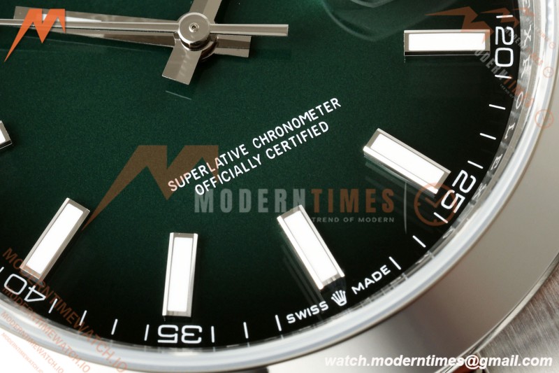 Rolex - Datejust 126300 41mm 904L  Oys Smt SS/SS Ombre Green/Stk ARF DD3235