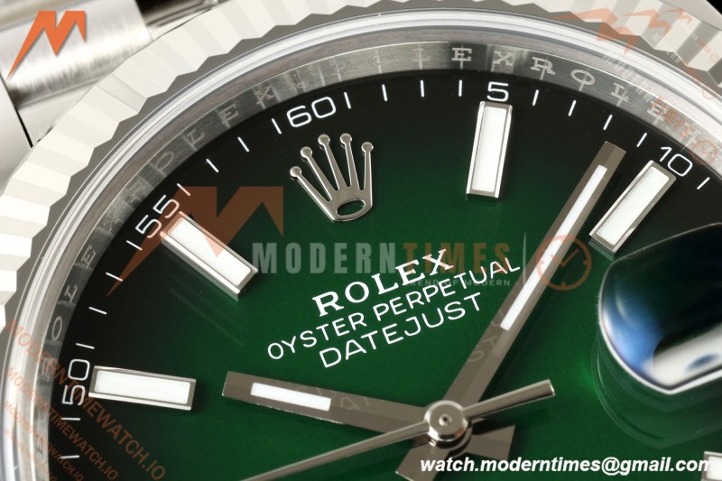 Rolex - Datejust 126334 41mm Jub Flt 904L SS/SS Ombre Green/Stk SEEKF DD3235